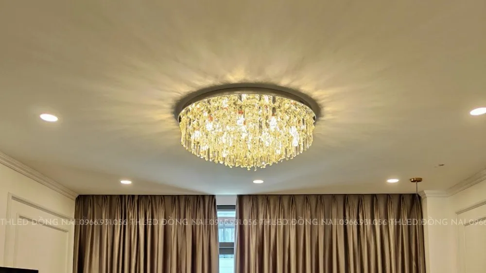 Mâm ốp trần pha lê THLED lắp tại nhà khách Đồng Nai